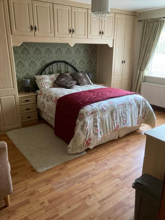 Deeleview Apartment Lifford Esterno foto